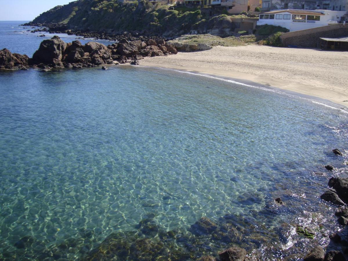 Grazioso Attico Vicino Alla Spiaggia E Al Centro Кастельсардо Экстерьер фото